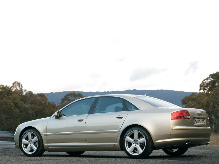  Audi A8 4.2 TDI Quattro (D3) 2006 года  (AU) (фото 3 из 16)